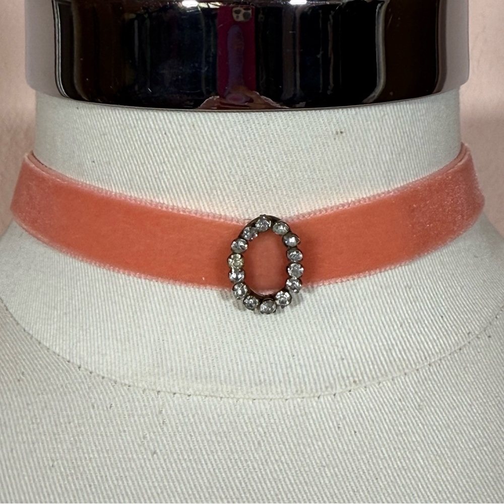 Victorian Rhinestone crystal buckle pink velvet Choker Necklace Art deco